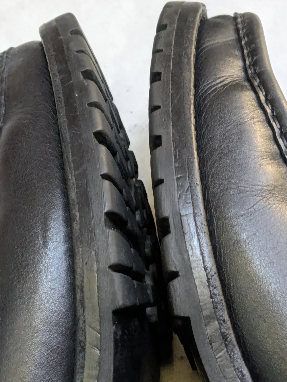 Gucci Black Leather Horsebit Loafers with Gold Hardware